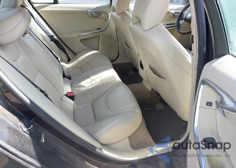 2013 Volvo S60 T5 из США, поврежденный, VIN YV1612FS1D2220344